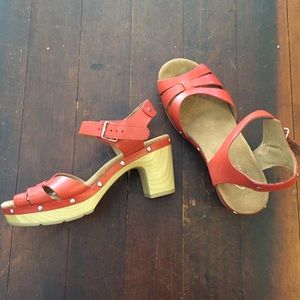 Clark’s women sandals